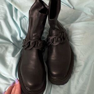 ✨ ALDO Black Chunky Ankle Boots – Chain Detail ✨